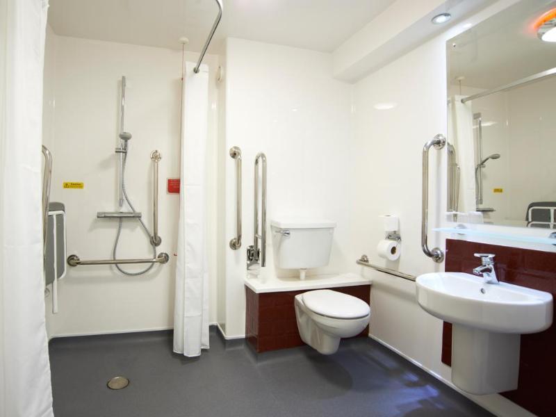 Travelodge Liverpool Central Exchange Street Εξωτερικό φωτογραφία